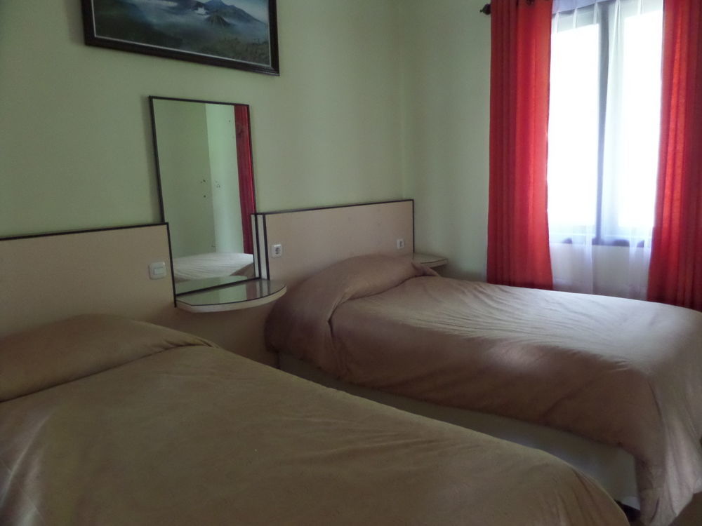 Hotel Bromo Permai 1 Esterno foto